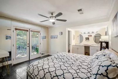 22547 Bayview Circle, Huntsville, TX 77320 - Photo 25