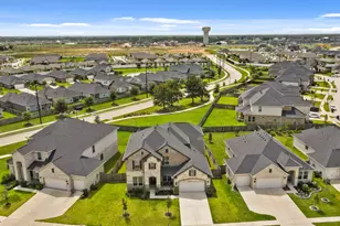 8010 Chantilly Mnr, Fulshear, TX 77441 - Photo 45