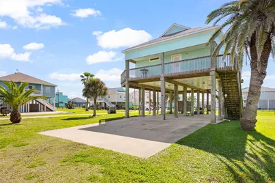 2011 Vista, Crystal Beach, TX 77650 - Photo 45