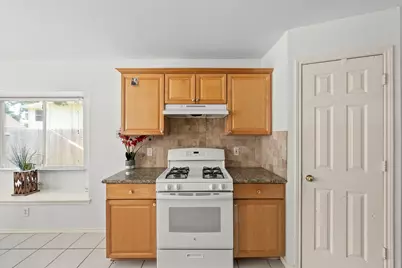 16022 Sugar Tree Drive, Houston, TX 77070 - Photo 11