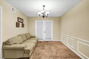 221 Wedgewood St, Lake Jackson, TX 77566 - Photo 11