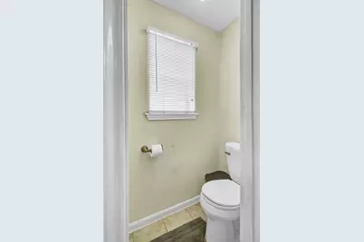 221 Wedgewood Street, Lake Jackson, TX 77566 - Photo 15