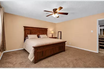 221 Wedgewood Street, Lake Jackson, TX 77566 - Photo 13