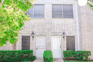 7387 Regency Square Ct, Houston, TX 77036 - Photo 7