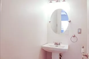 7387 Regency Square Ct, Houston, TX 77036 - Photo 3