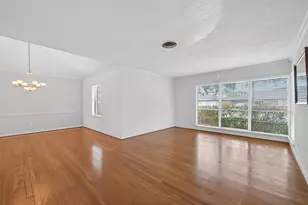 4807 Creekbend Dr, Houston, TX 77035 - Photo 7