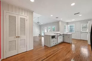 4807 Creekbend Dr, Houston, TX 77035 - Photo 15