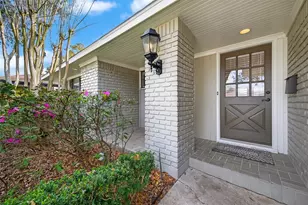 4807 Creekbend Dr, Houston, TX 77035 - Photo 5