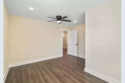 1206 S Victory Drive, Houston, TX 77088 - Photo 13