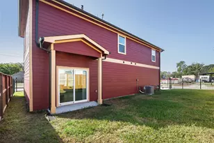 1206 S Victory Dr, Houston, TX 77088 - Photo 31