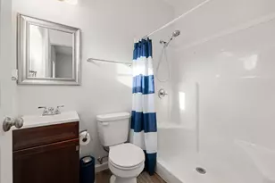 805 E Mulberry Ave, Wharton, TX 77488 - Photo 11