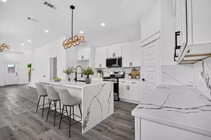 6747 Liverpool St, Houston, TX 77021 - Photo 7