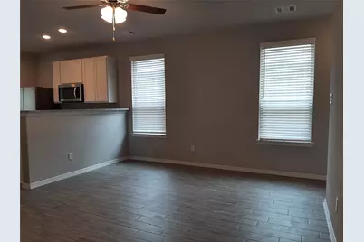 911 Cobalt Crest Lane, Houston, TX 77336 - Photo 5