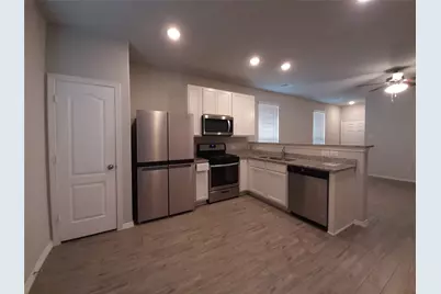 911 Cobalt Crest Lane, Houston, TX 77336 - Photo 3