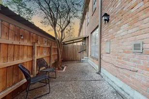 357 N Post Oak Ln, Houston, TX 77024 - Photo 15
