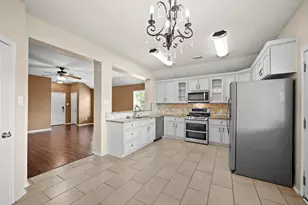 2813 Waterside Trail, Pearland, TX 77584 - Photo 13