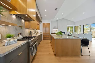 1823 Ebony Lane, Houston, TX 77018 - Photo 1