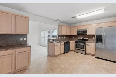 1004 Oak Glen Drive, Conroe, TX 77378 - Photo 13