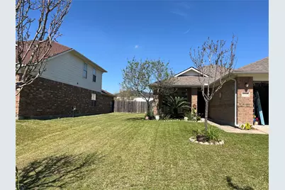 13139 Cutler Ridge Lane, Houston, TX 77044 - Photo 11