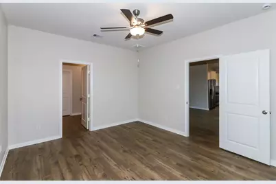 404 San Miguel Creek Drive, Katy, TX 77493 - Photo 9