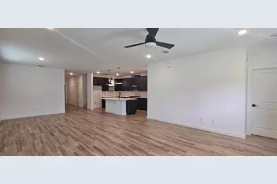 8423 Bay Ridge Circle, Baytown, TX 77523 - Photo 13