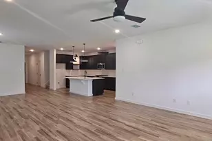 8423 Bay Rdg Cir, Baytown, TX 77523 - Photo 13