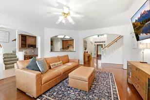 2905 Green Forest Ln, Pearland, TX 77581 - Photo 9