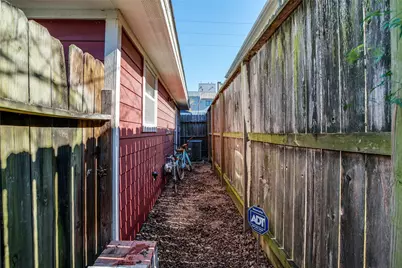 910 W 9th Street, Houston, TX 77007 - Photo 19