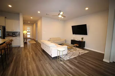 14136 Lake Lodge Drive, Conroe, TX 77384 - Photo 11