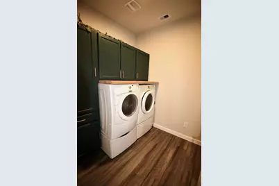 14136 Lake Lodge Drive, Conroe, TX 77384 - Photo 23