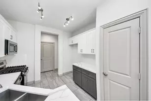 9720 Garcroft St, Houston, TX 77029 - Photo 13