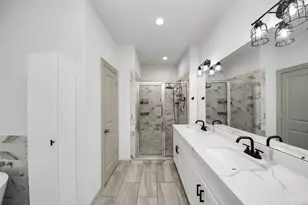 9720 Garcroft St, Houston, TX 77029 - Photo 23