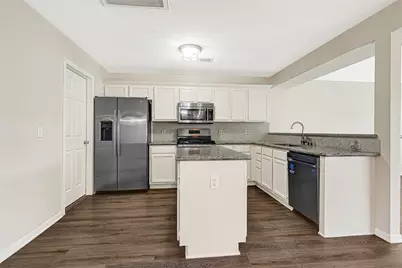 4010 Spring Garden Drive, Pearland, TX 77584 - Photo 7