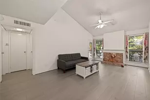 10049 Westpark Dr, Houston, TX 77042 - Photo 5