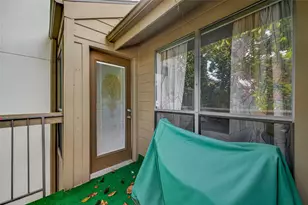 10049 Westpark Dr, Houston, TX 77042 - Photo 23