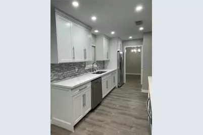 10606 Hoyte Drive, Houston, TX 77031 - Photo 5