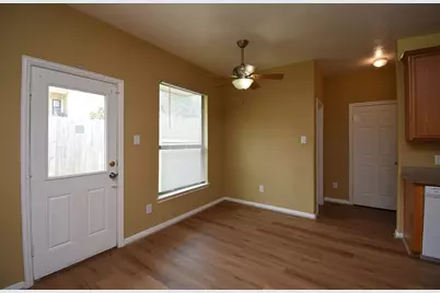 13102 N Bellaire Estates Drive, Houston, TX 77072 - Photo 11