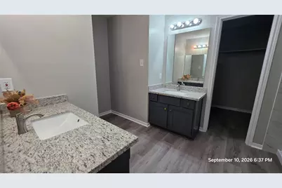 1410 Hunter Green Lane, Fresno, TX 77545 - Photo 17