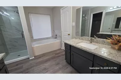 1410 Hunter Green Lane, Fresno, TX 77545 - Photo 19