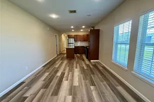 429 W 2nd St, Freeport, TX 77541 - Photo 5