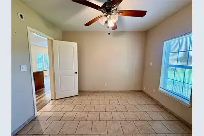 429 W 2nd Street, Freeport, TX 77541 - Photo 21