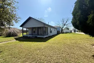 429 W 2nd St, Freeport, TX 77541 - Photo 49