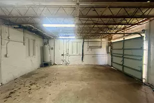 429 W 2nd St, Freeport, TX 77541 - Photo 45