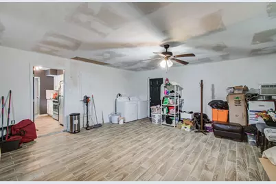 1327 Fallbrook Drive, Houston, TX 77038 - Photo 29