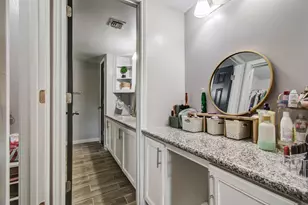 1327 Fallbrook Dr, Houston, TX 77038 - Photo 21