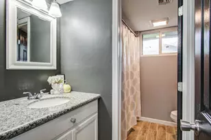 1327 Fallbrook Dr, Houston, TX 77038 - Photo 25