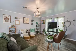 1327 Fallbrook Dr, Houston, TX 77038 - Photo 9