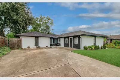 1327 Fallbrook Drive, Houston, TX 77038 - Photo 3