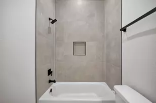 6621 Katarani Dr, Houston, TX 77091 - Photo 31
