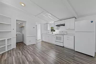 208 Yaupon Harbor, Onalaska, TX 77360 - Photo 11